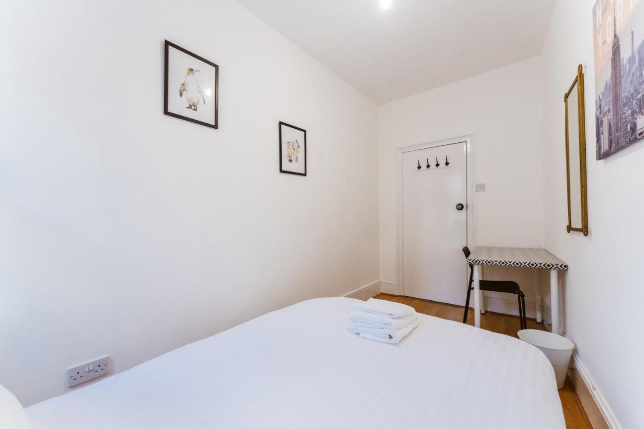 Mile End Double Rooms 86A Londres Extérieur photo