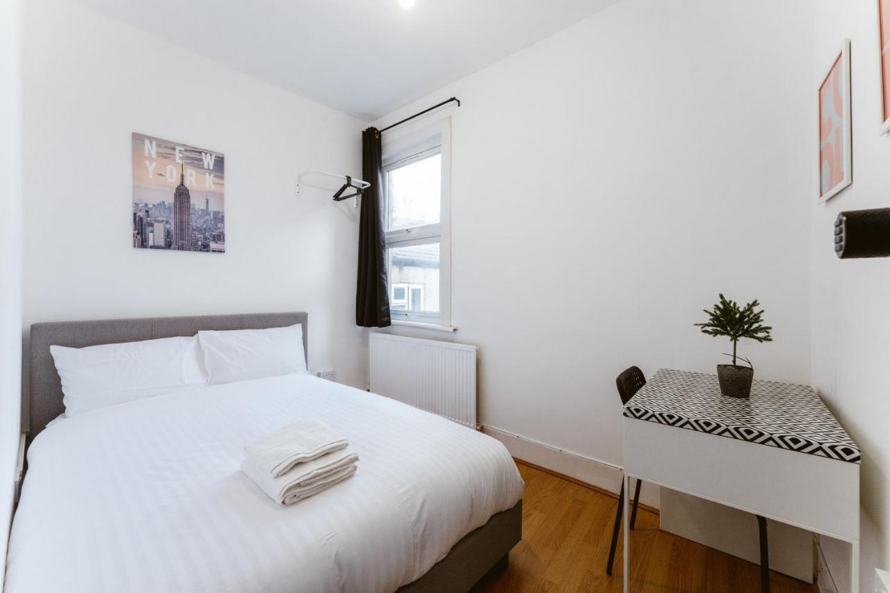 Mile End Double Rooms 86A Londres Extérieur photo