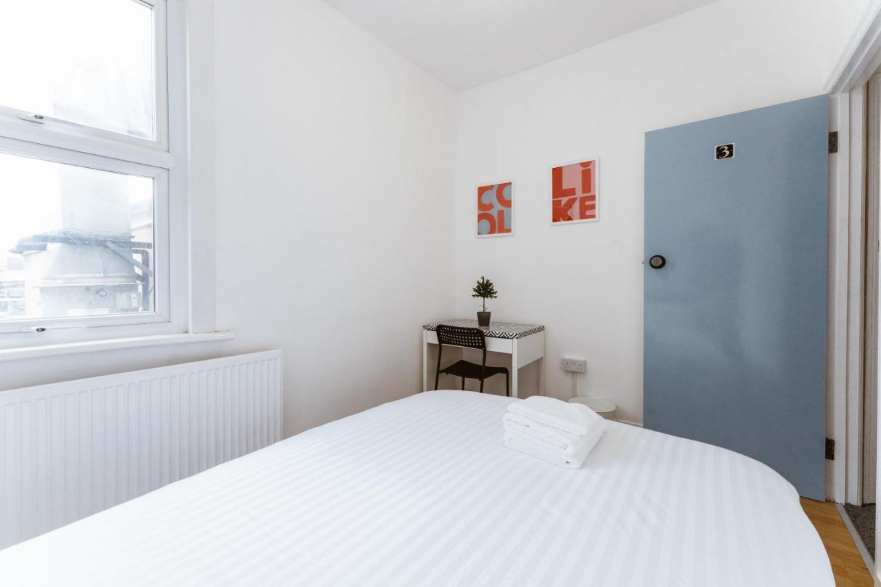 Mile End Double Rooms 86A Londres Extérieur photo