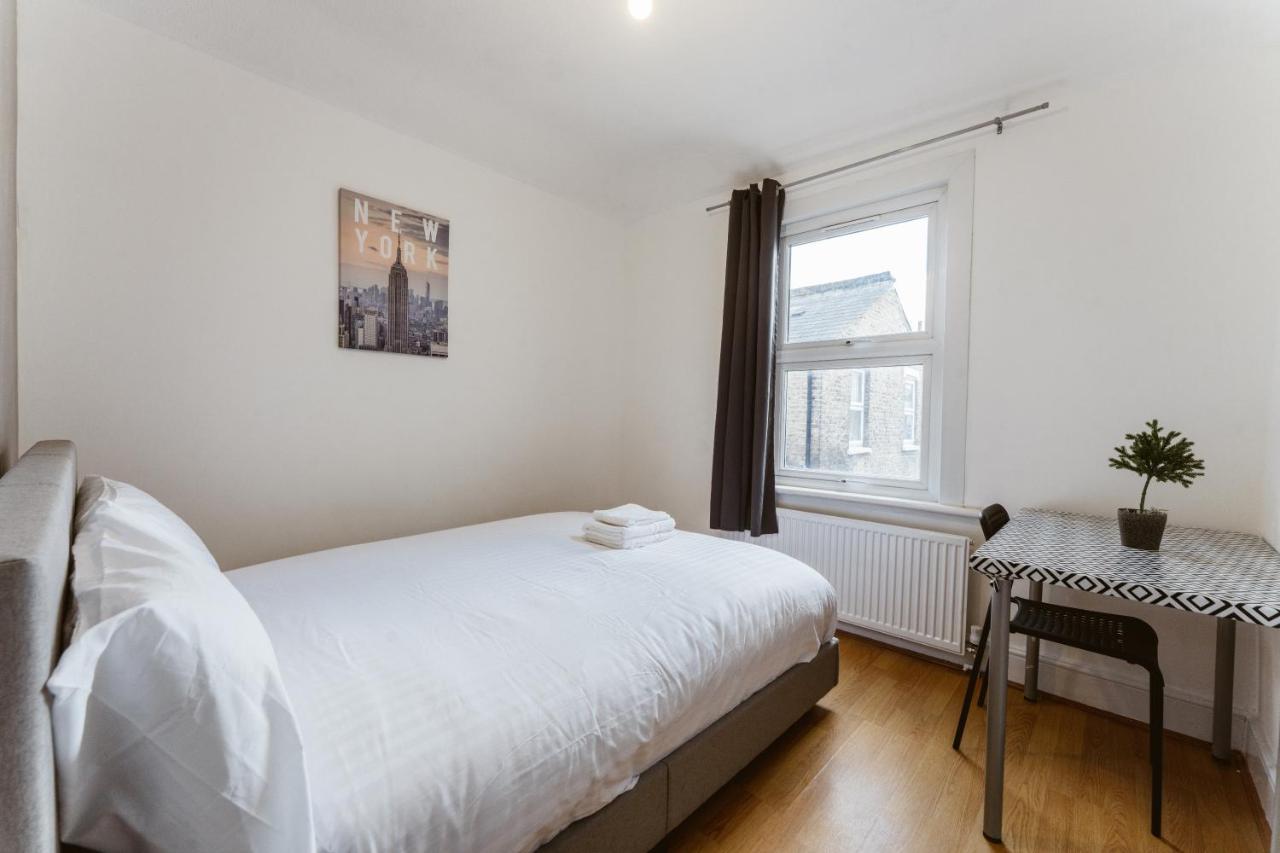 Mile End Double Rooms 86A Londres Extérieur photo